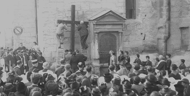 Découverte de trois photos de la cérémonie de restauration du Chemin de Croix, le 6 octobre 1940