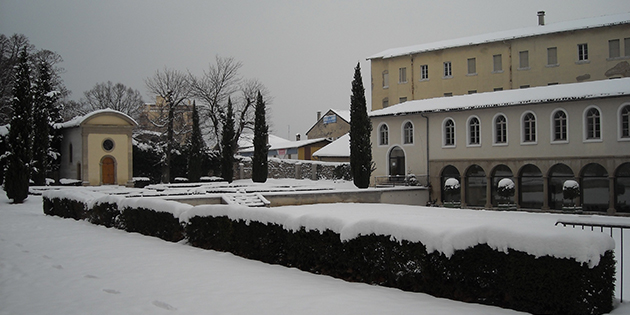 Sous la neige