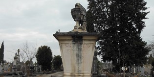 La tombe de la famille Roux