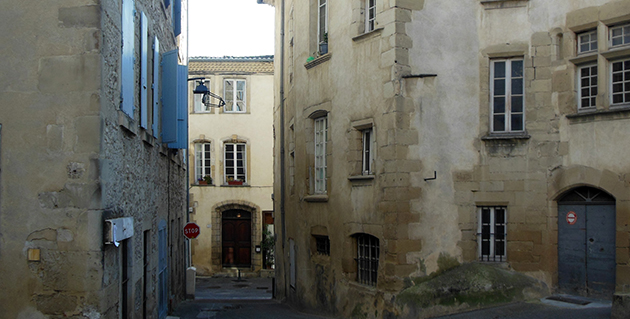 La rue d'Ambézieux