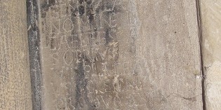 Des inscriptions funéraires du XIIIè siècle dans l’église Saint-Barnard