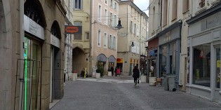 La rue Mathieu de la Drôme